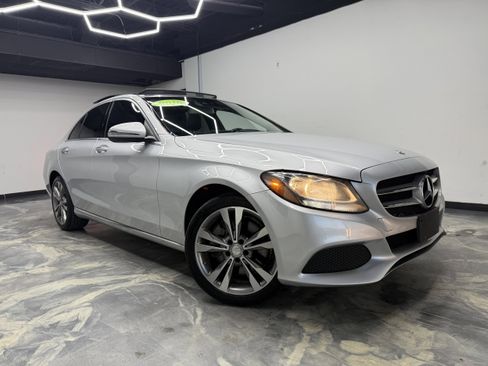 Used 2016 Mercedes-Benz C 300 4MATIC Sedan image 6