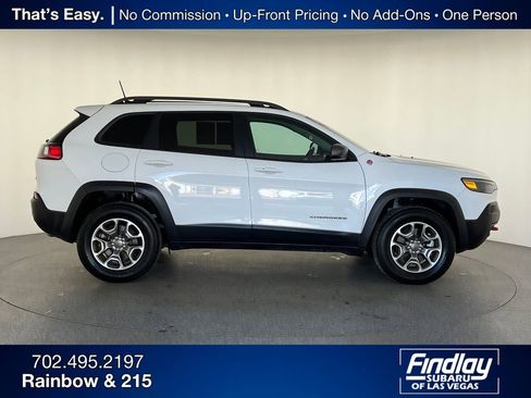 Used 2021 Jeep Cherokee Trailhawk image 8