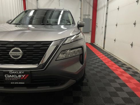 Used 2021 Nissan Rogue SV AWD/4WD image 8