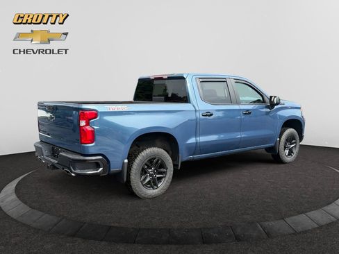 Used 2024 Chevrolet Silverado 1500 LT Trail Boss w/ LT Trail Boss Premium Package AWD/4WD image 5