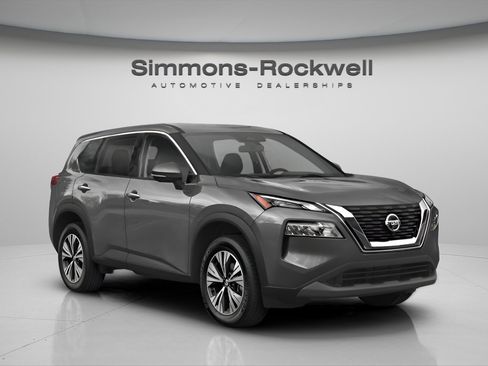 Used 2023 Nissan Rogue SV image 9