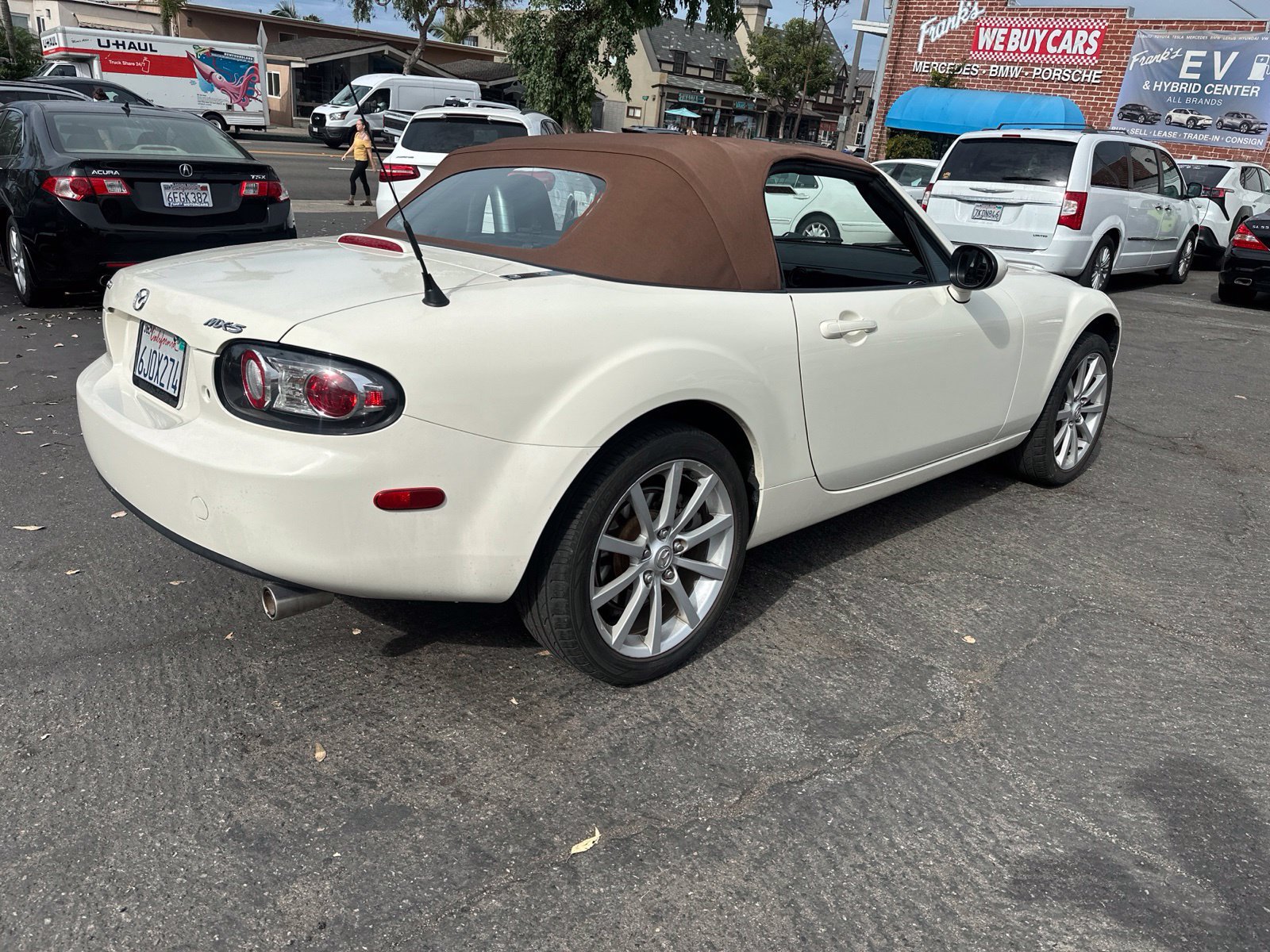 Used 2007 MAZDA MX-5 Miata Grand Touring RWD image 6