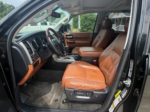 Used 2012 Toyota Sequoia Platinum AWD/4WD image 10