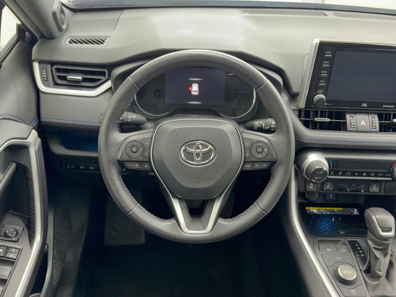 Used 2021 Toyota RAV4 XSE AWD/4WD image 10