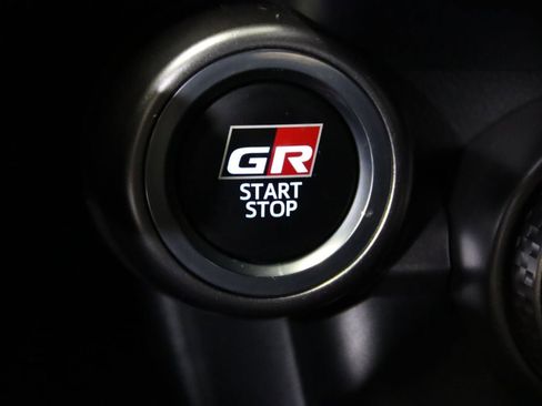 Used 2022 Toyota GR86 Premium RWD image 15
