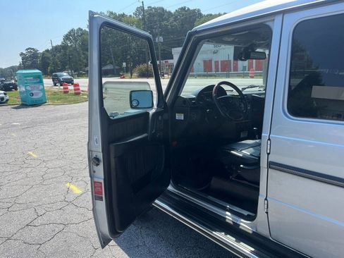 Used 2009 Mercedes-Benz G 550 image 9