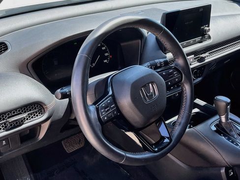 Used 2023 Honda HR-V Sport image 11
