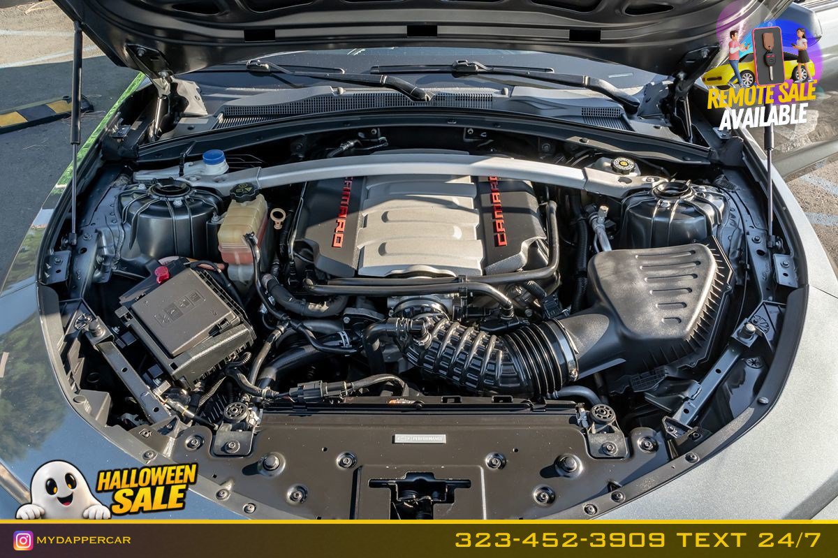 Used 2018 Chevrolet Camaro SS RWD image 17