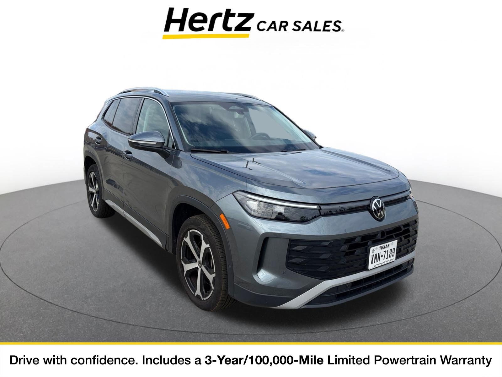 Used 2026 Volkswagen Tiguan SE AWD/4WD image 1