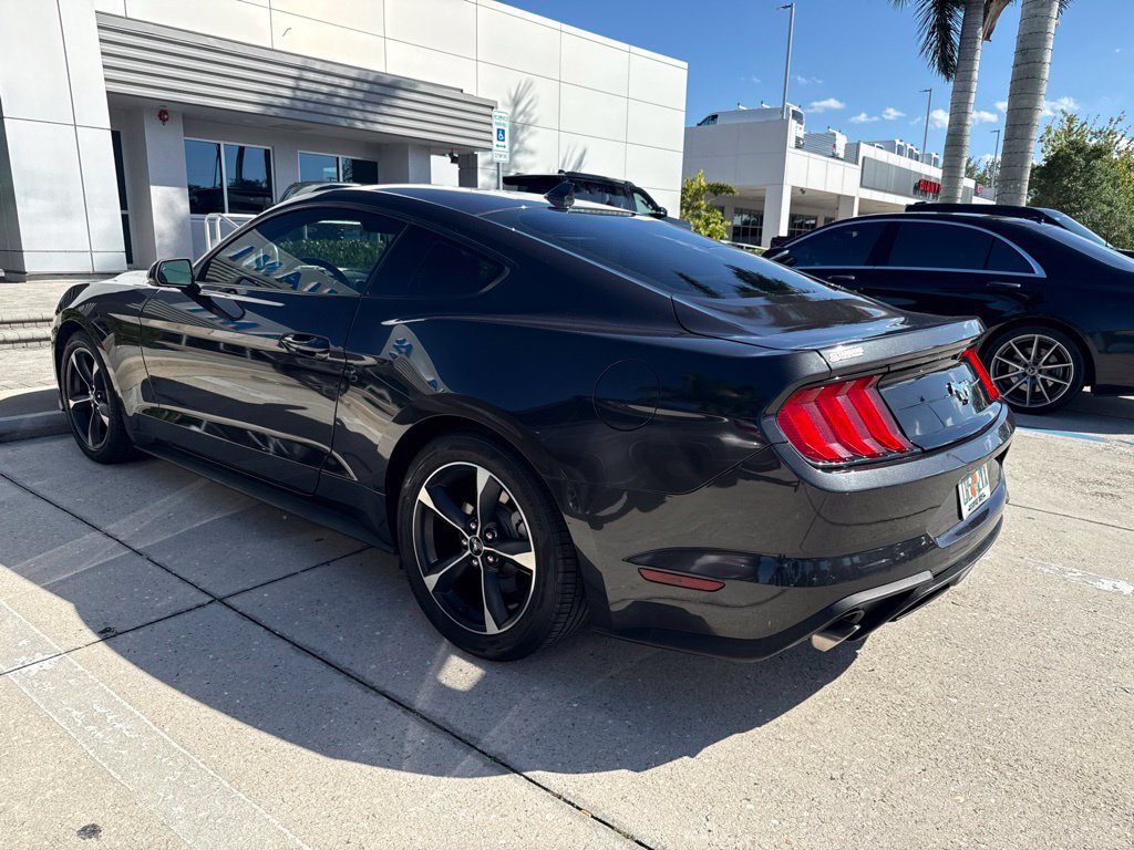 Used 2023 Ford Mustang Coupe RWD image 5