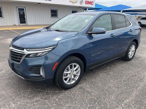 Used 2024 Chevrolet Equinox LT AWD/4WD image 1