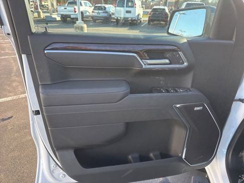 New 2026 GMC Sierra 1500 Elevation w/ Elevation Premium Package image 9