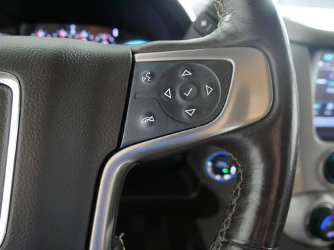 Used 2019 GMC Yukon Denali image 28