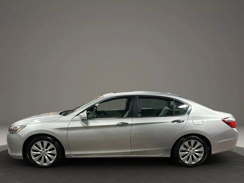 Used 2013 Honda Accord EX-L image 2