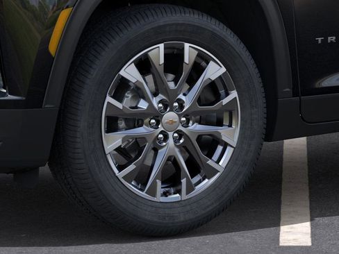 New 2026 Chevrolet Traverse LT w/ Sun and Wheel Package image 9