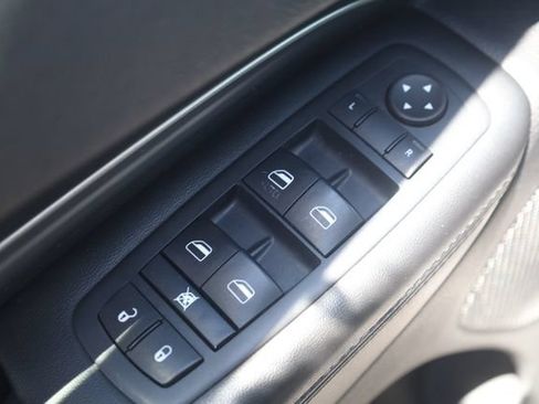 Used 2015 Dodge Durango SXT w/ Quick Order Package 23B AWD/4WD image 13