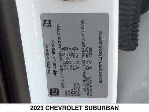 Used 2023 Chevrolet Suburban Z71 w/ Luxury Package AWD/4WD image 27