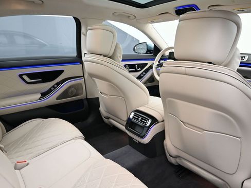 Used 2025 Mercedes-Benz S 580 4MATIC Sedan image 7