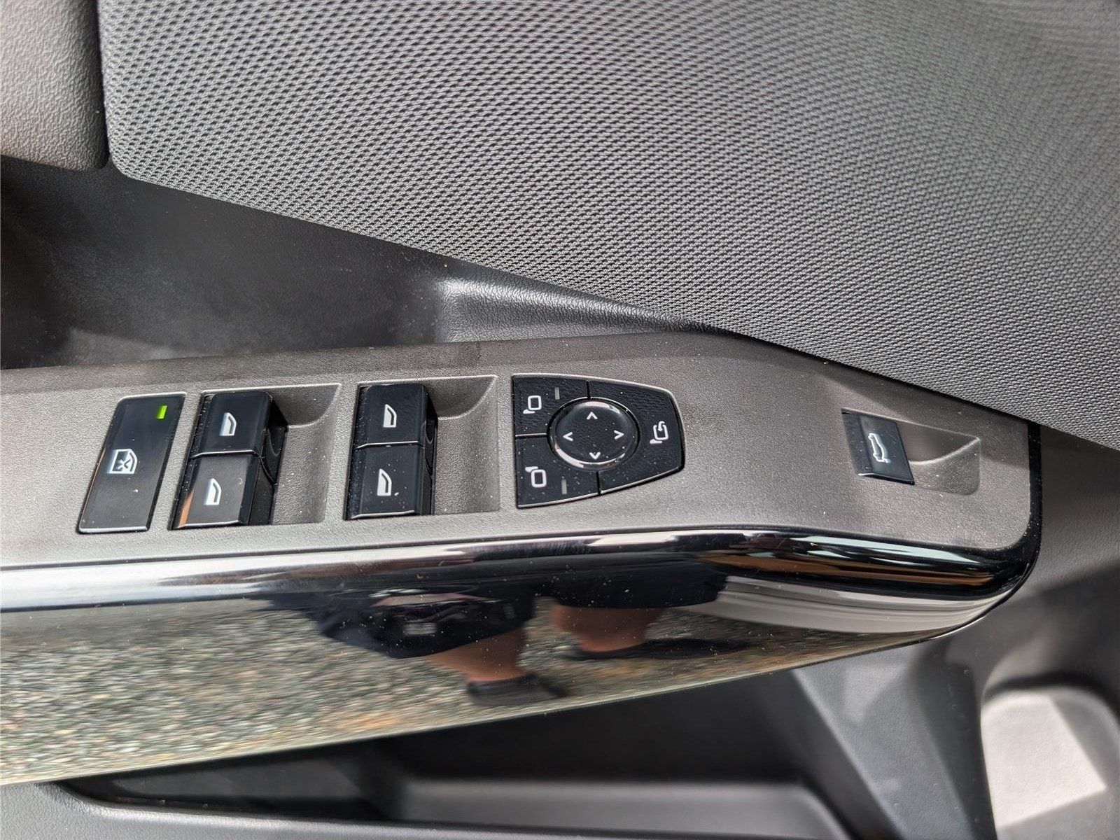 Used 2025 BMW X3 M50 w/ Premium Package AWD/4WD image 21