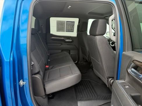 Certified 2023 Chevrolet Silverado 1500 LT AWD/4WD image 17