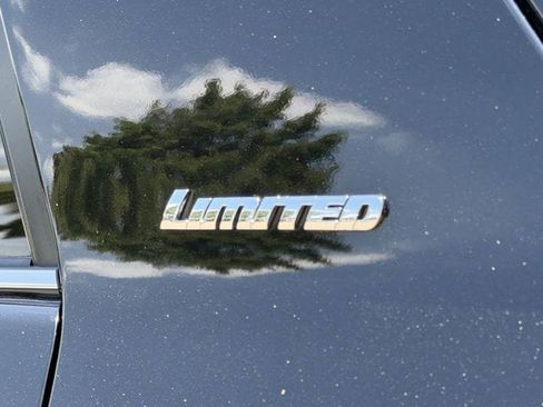 Used 2023 Toyota 4Runner Limited RWD image 10