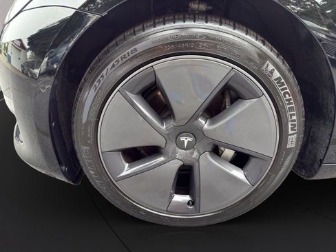 Used 2021 Tesla Model 3 Long Range image 21