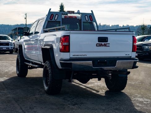 Used 2017 GMC Sierra 2500 SLE image 10
