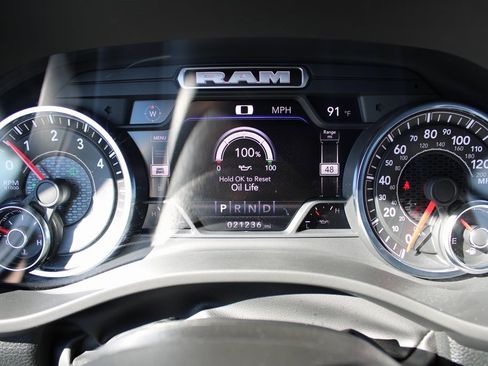 Used 2022 RAM 1500 Big Horn image 26