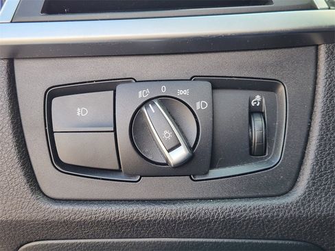 Used 2017 BMW 330i Sedan image 21