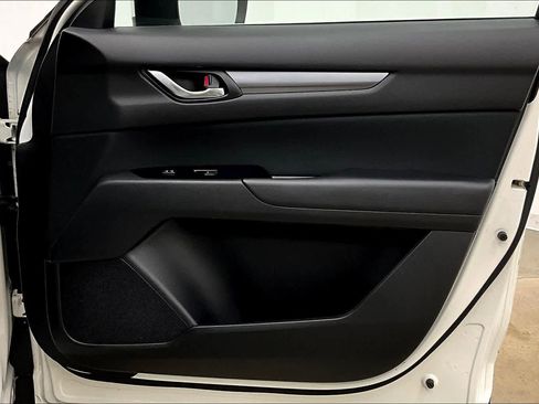 Used 2019 MAZDA CX-5 Sport FWD image 27