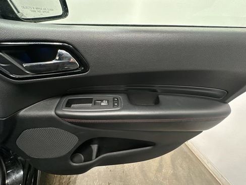 Used 2023 Dodge Durango GT image 23
