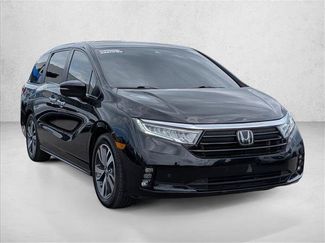 Used 2023 Honda Odyssey Touring video 3