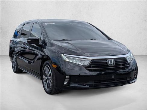 Used 2023 Honda Odyssey Touring image 3