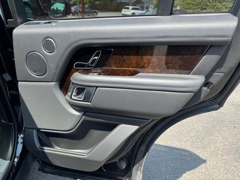 Used 2019 Land Rover Range Rover Supercharged image 20