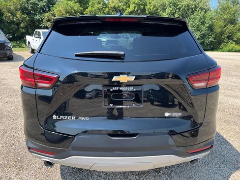 Used 2025 Chevrolet Blazer LT AWD/4WD image 6