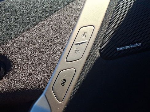 Certified 2023 BMW iX xDrive50 w/ Premium Package image 23