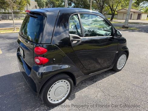 Used 2009 smart fortwo pure image 4