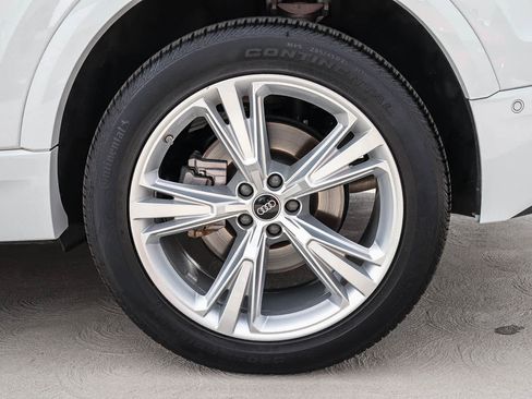 Used 2023 Audi Q8 Premium w/ Convenience Package image 26