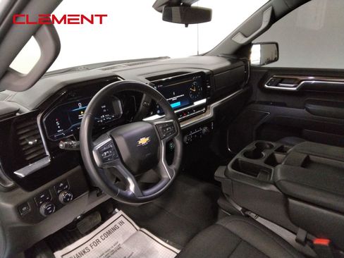 Used 2023 Chevrolet Silverado 1500 LT w/ Protection Package image 27