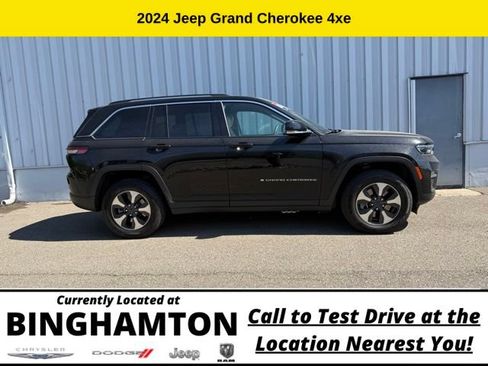 Used 2024 Jeep Grand Cherokee Limited 4xe AWD/4WD image 4