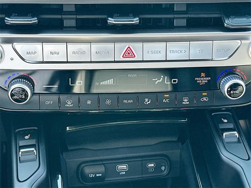 New 2025 Kia Telluride S image 16