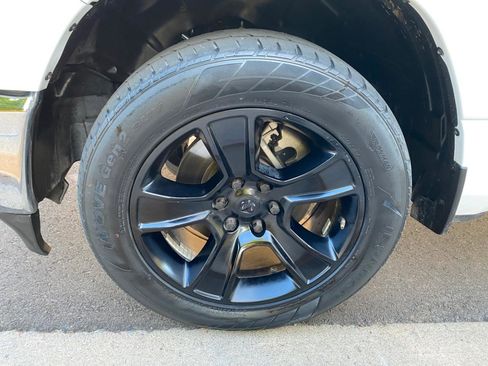 Used 2021 RAM 1500 Big Horn image 13