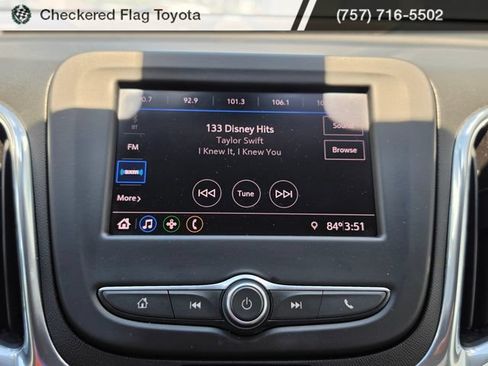 Used 2020 Chevrolet Equinox LT FWD image 32