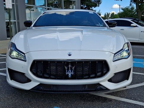 Used 2024 Maserati Quattroporte Modena Ultima Q4 AWD/4WD image 2
