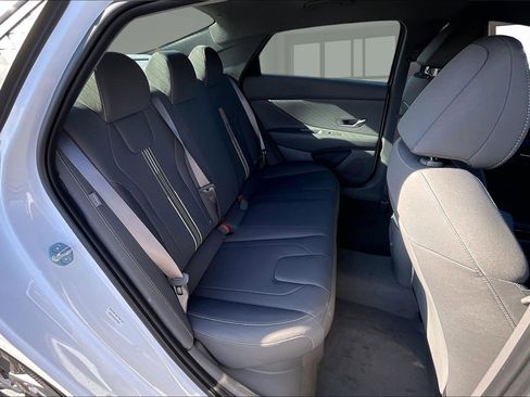New 2026 Hyundai Elantra Blue image 10