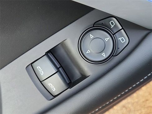 Used 2019 Chevrolet Camaro SS image 22