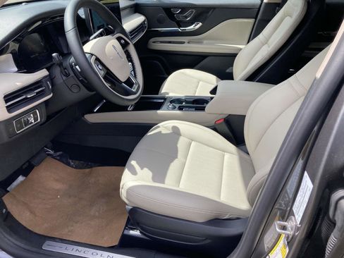 New 2025 Lincoln Corsair FWD w/ Equipment Group 101A image 21