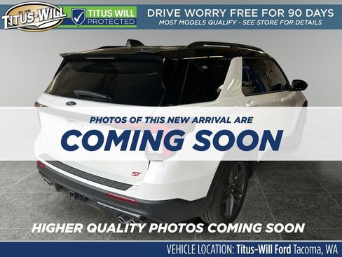 Used 2025 Ford Explorer ST AWD/4WD image 4