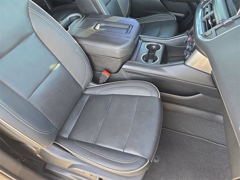 Used 2024 Chevrolet Tahoe Premier image 10