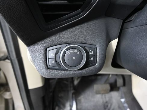 Used 2018 Ford Escape SE AWD/4WD image 23